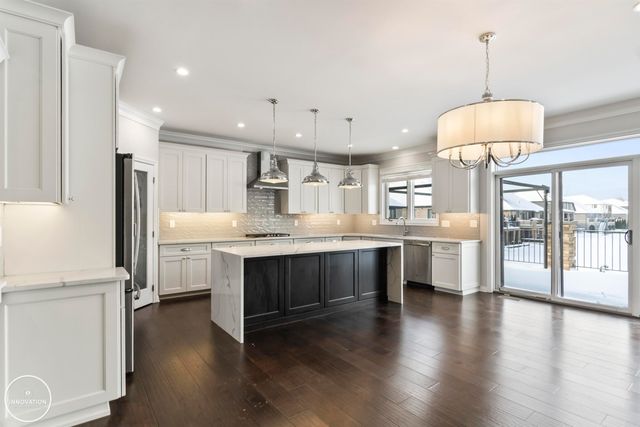 60749 Forest Creek Drive, Washington, MI 48094