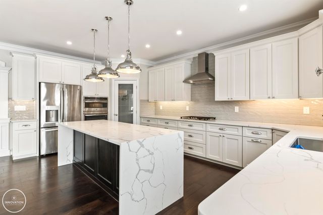 60749 Forest Creek Drive, Washington, MI 48094