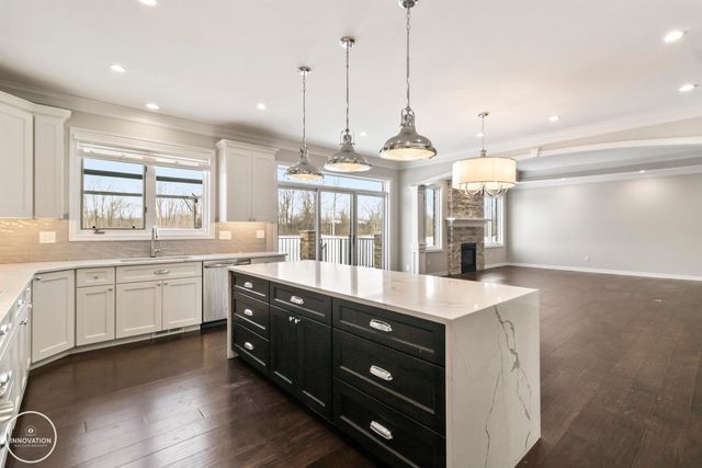 60749 Forest Creek Drive, Washington, MI 48094