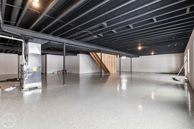 60749 Forest Creek Drive, Washington, MI 48094