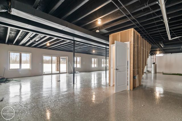 60749 Forest Creek Drive, Washington, MI 48094