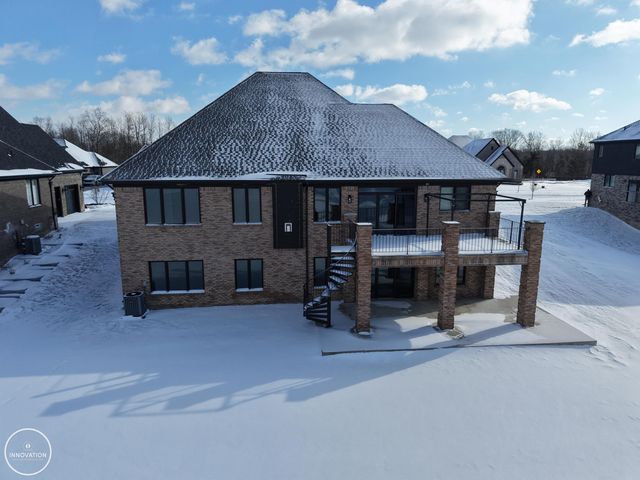 60749 Forest Creek Drive, Washington, MI 48094