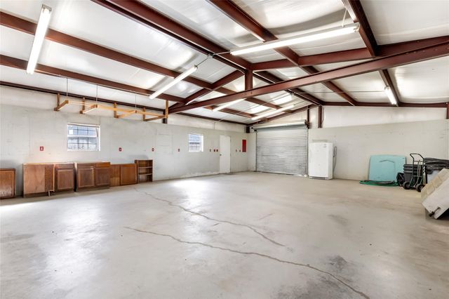 4019 Hillcrest Street, Liberty, TX 77575