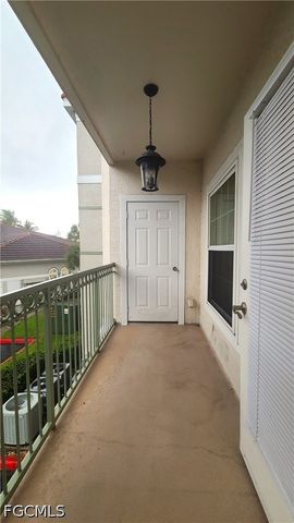 23500 Walden Center DR 202, Estero, FL 34134