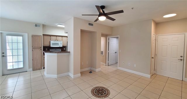 23500 Walden Center DR 202, Estero, FL 34134