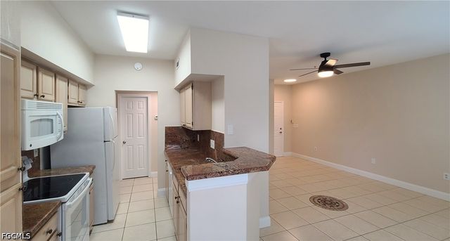 23500 Walden Center DR 202, Estero, FL 34134