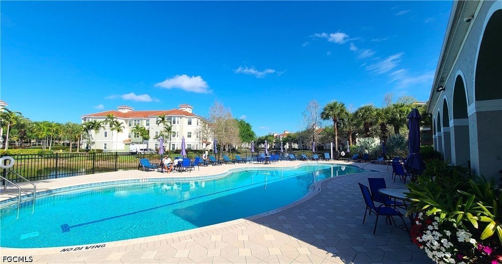 23500 Walden Center DR 202, Estero, FL 34134