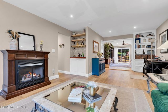 212 Linden Avenue, Highlands, NJ 07732
