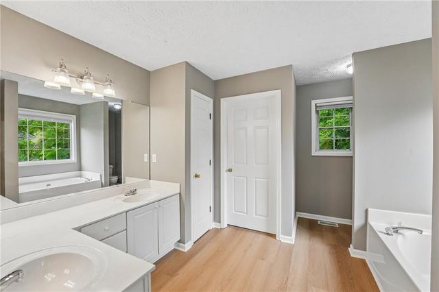209 Eagle Glen Court, Woodstock, GA 30189