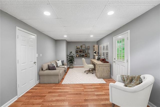 209 Eagle Glen Court, Woodstock, GA 30189