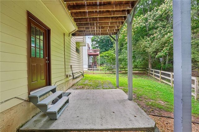 209 Eagle Glen Court, Woodstock, GA 30189