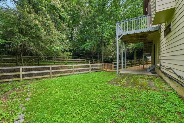 209 Eagle Glen Court, Woodstock, GA 30189