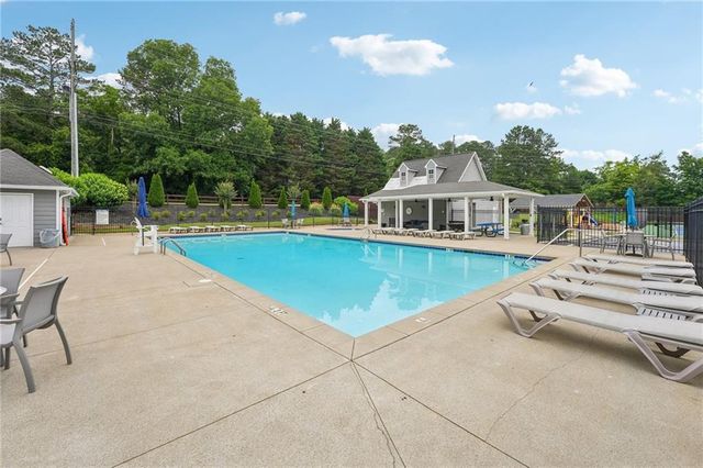 209 Eagle Glen Court, Woodstock, GA 30189