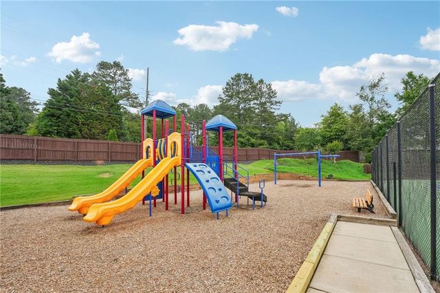 209 Eagle Glen Court, Woodstock, GA 30189