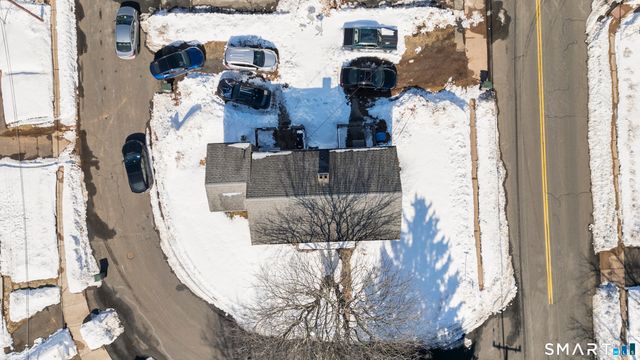 22 Tyler Circle, Manchester, CT 06040