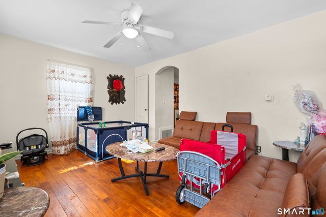 22 Tyler Circle, Manchester, CT 06040