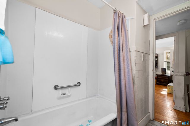 22 Tyler Circle, Manchester, CT 06040