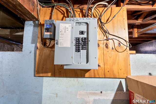 22 Tyler Circle, Manchester, CT 06040