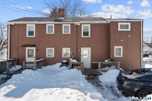 22 Tyler Circle, Manchester, CT 06040