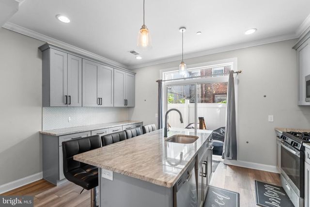 1528 W SEYBERT ST, Philadelphia, PA 19121