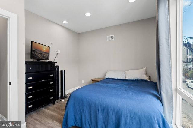 1528 W SEYBERT ST, Philadelphia, PA 19121
