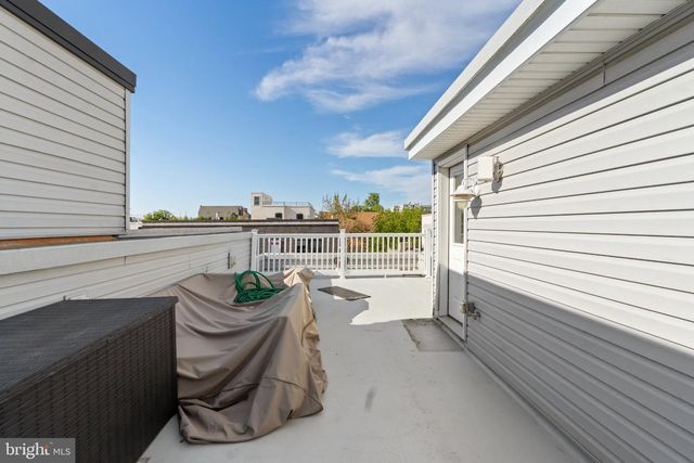 1528 W SEYBERT ST, Philadelphia, PA 19121