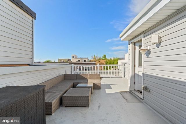 1528 W SEYBERT ST, Philadelphia, PA 19121