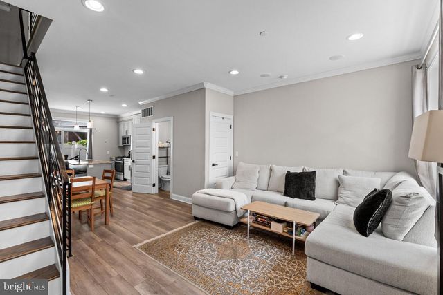 1528 W SEYBERT ST, Philadelphia, PA 19121