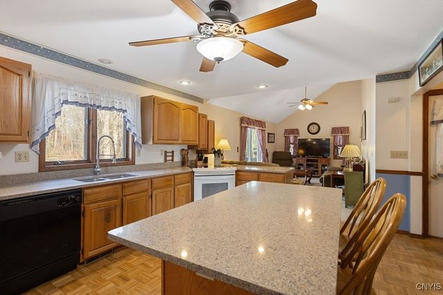 7497 Kirkville Road, Manlius, NY 13057