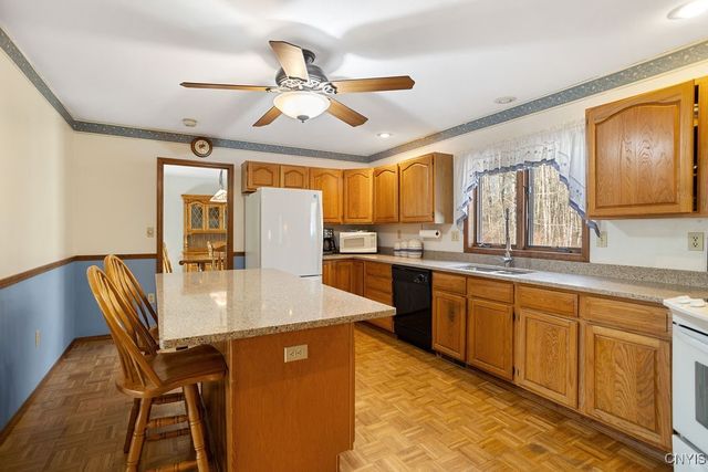 7497 Kirkville Road, Manlius, NY 13057