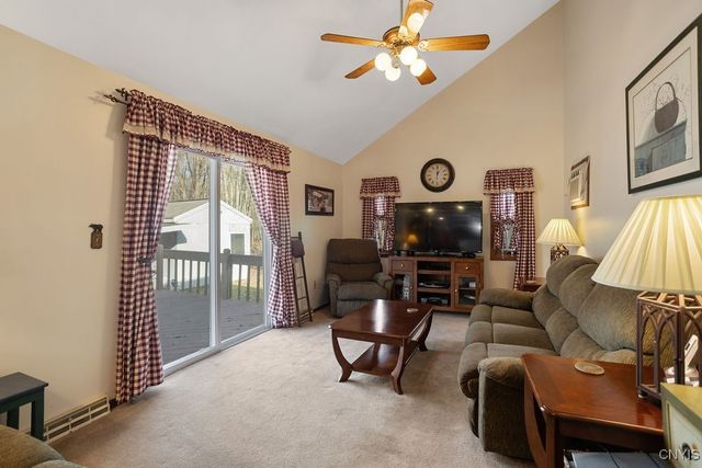 7497 Kirkville Road, Manlius, NY 13057