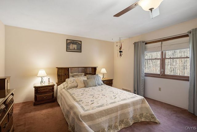 7497 Kirkville Road, Manlius, NY 13057