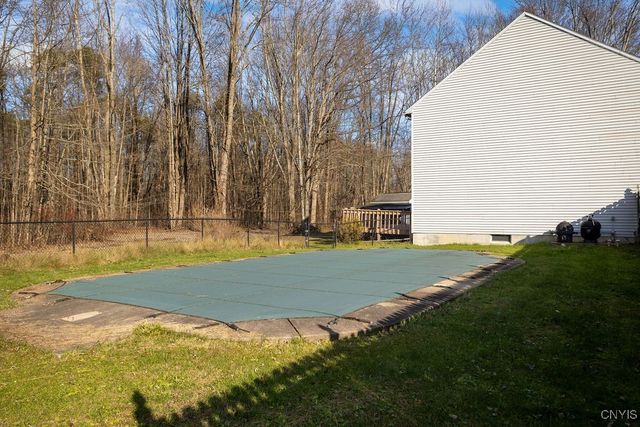 7497 Kirkville Road, Manlius, NY 13057