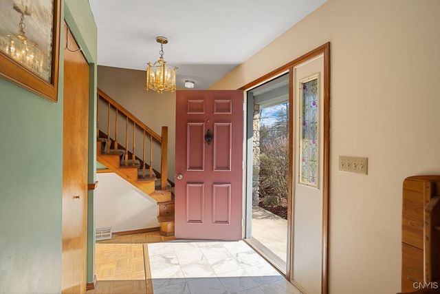 7497 Kirkville Road, Manlius, NY 13057