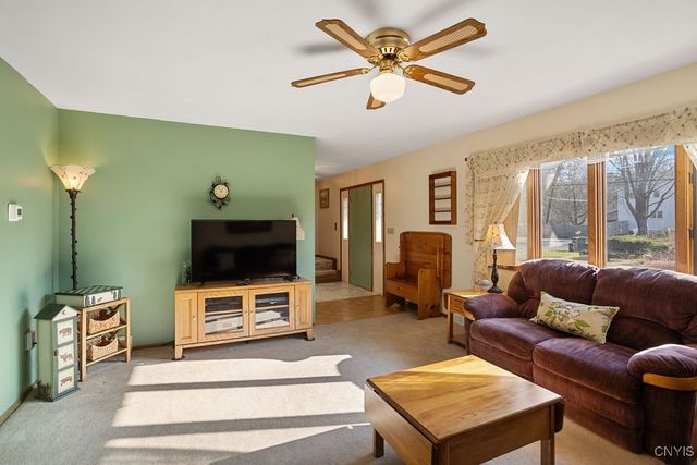 7497 Kirkville Road, Manlius, NY 13057