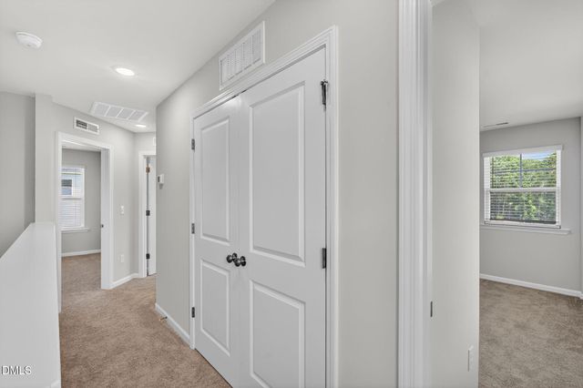 120 Knotts Loop, Lillington, NC 27546