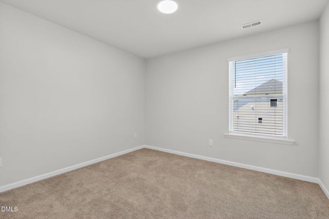 120 Knotts Loop, Lillington, NC 27546