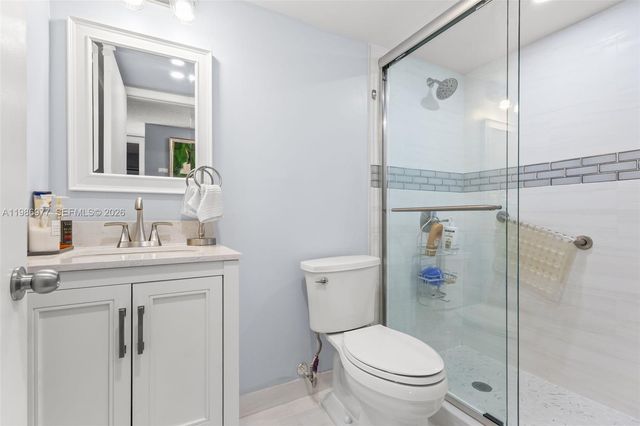 10709 W Clairmont Circle 111, Tamarac, FL 33321