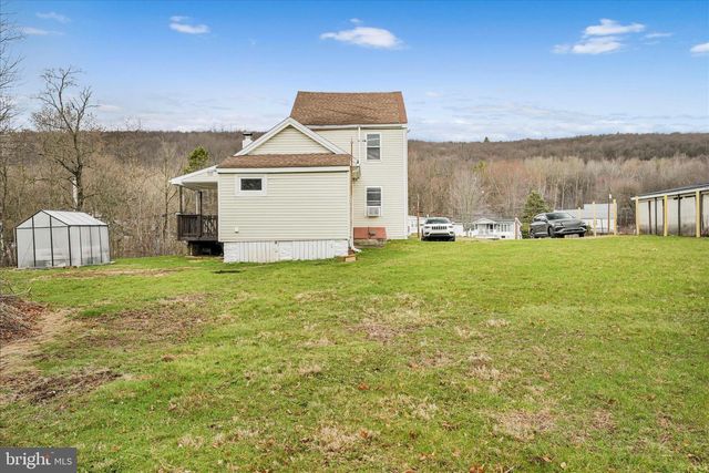 24 S SCHOOL ROW ST, Pottsville, PA 17901