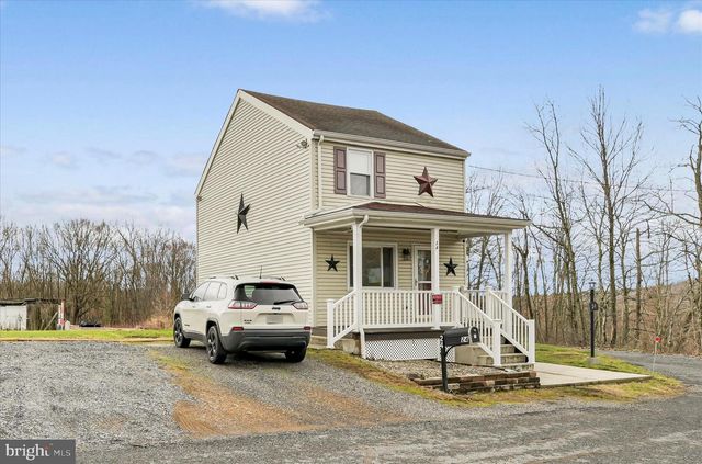 24 S SCHOOL ROW ST, Pottsville, PA 17901