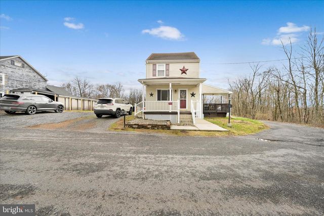 24 S SCHOOL ROW ST, Pottsville, PA 17901