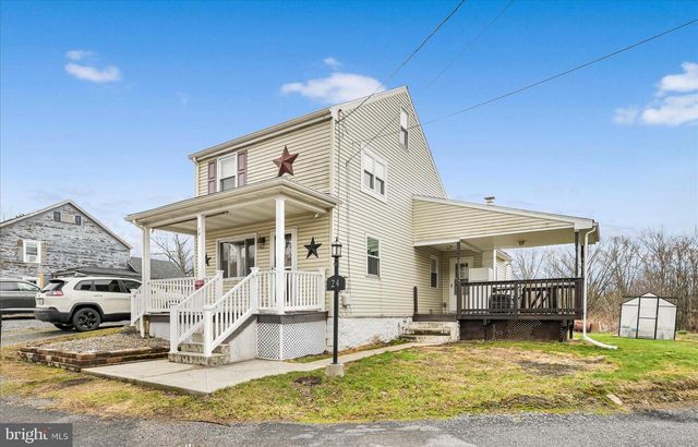 24 S SCHOOL ROW ST, Pottsville, PA 17901