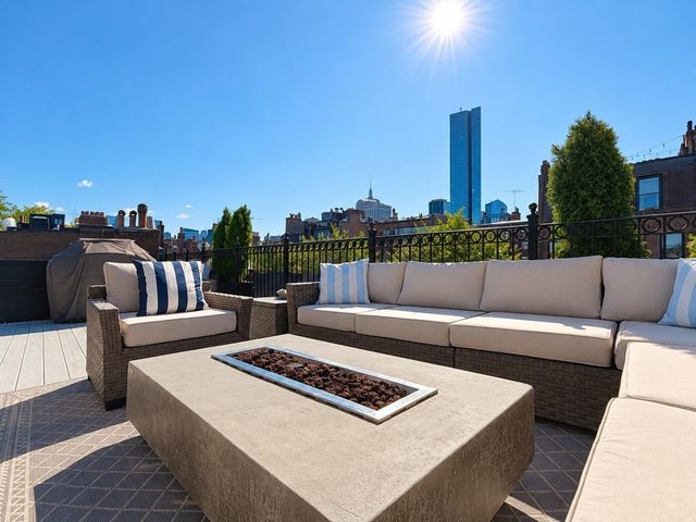 176 Marlborough St 3, Boston, MA 02116