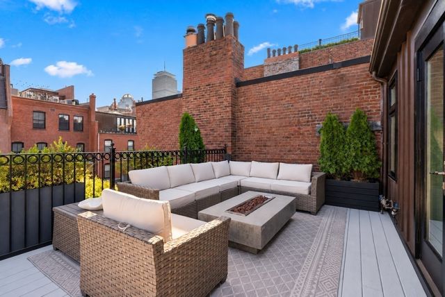 176 Marlborough St 3, Boston, MA 02116