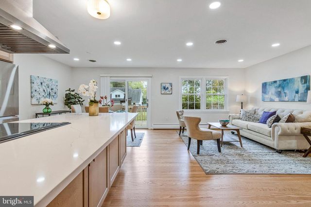 4500 OAK HILL RD, Rockville, MD 20853