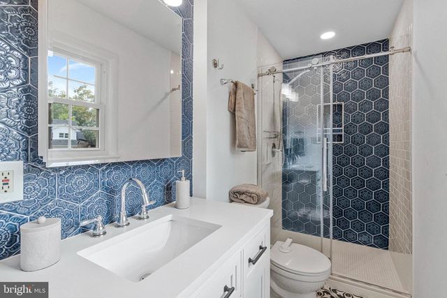 4500 OAK HILL RD, Rockville, MD 20853