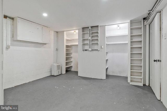 4500 OAK HILL RD, Rockville, MD 20853