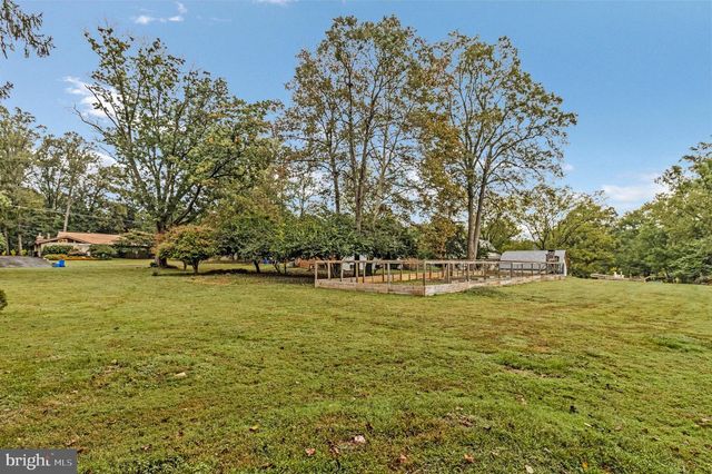 4500 OAK HILL RD, Rockville, MD 20853