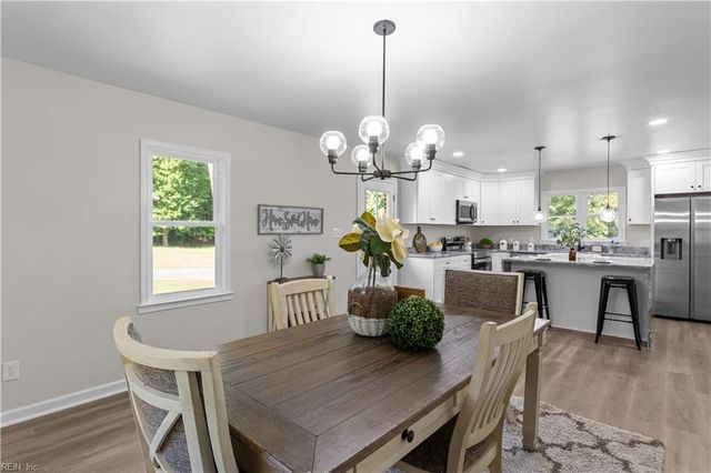 727 Dutch RD, Suffolk, VA 23437