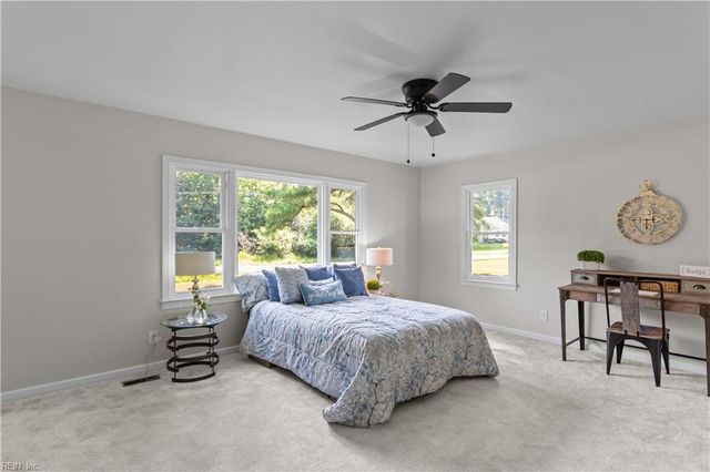 727 Dutch RD, Suffolk, VA 23437